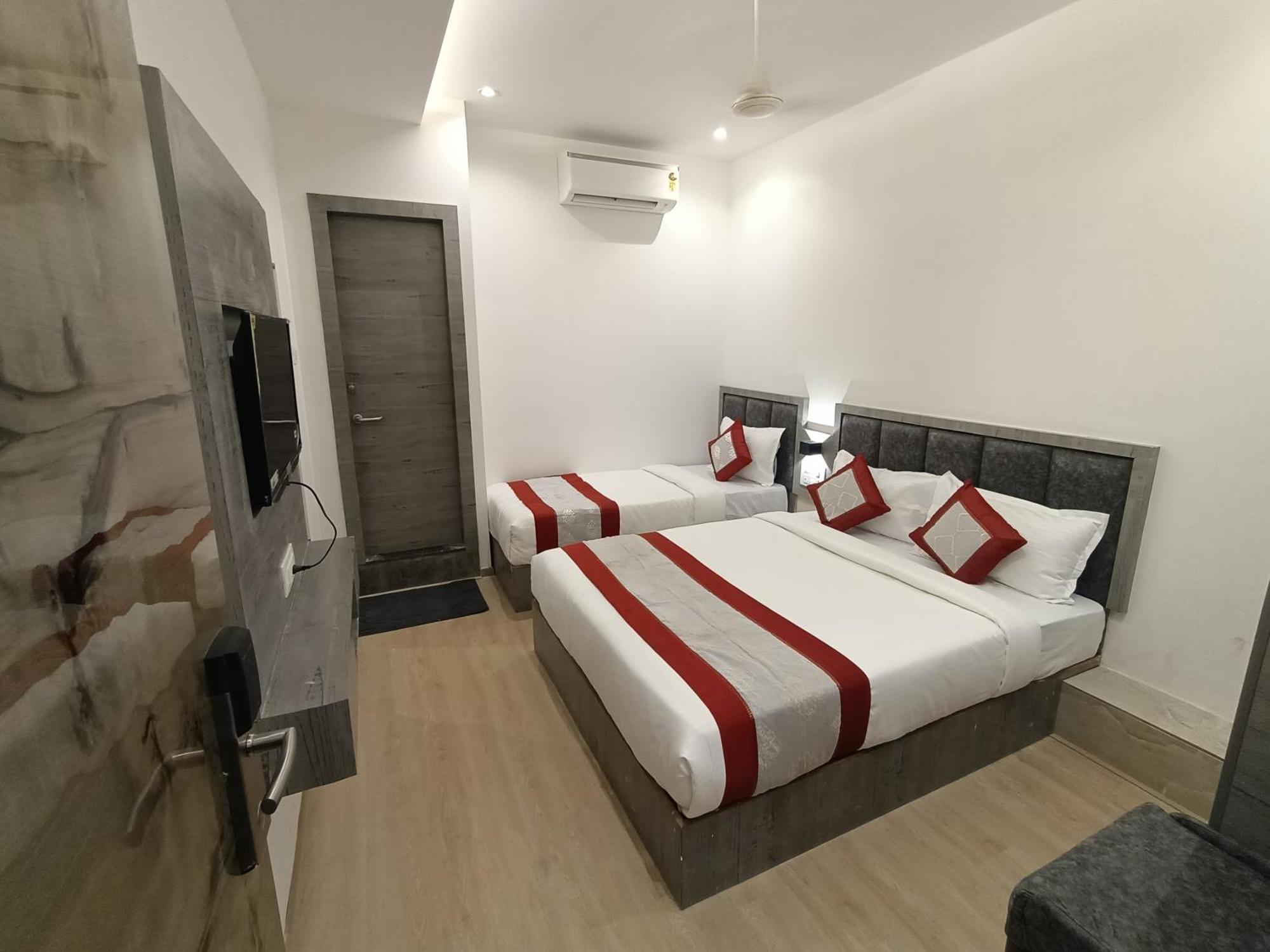 Hotel Beverly Palace Santacruz - Near Bkc - Mumbai Airport T1 Kültér fotó