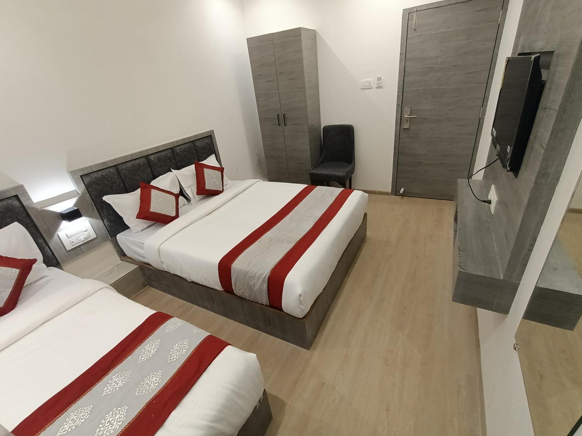 Hotel Beverly Palace Santacruz - Near Bkc - Mumbai Airport T1 Kültér fotó