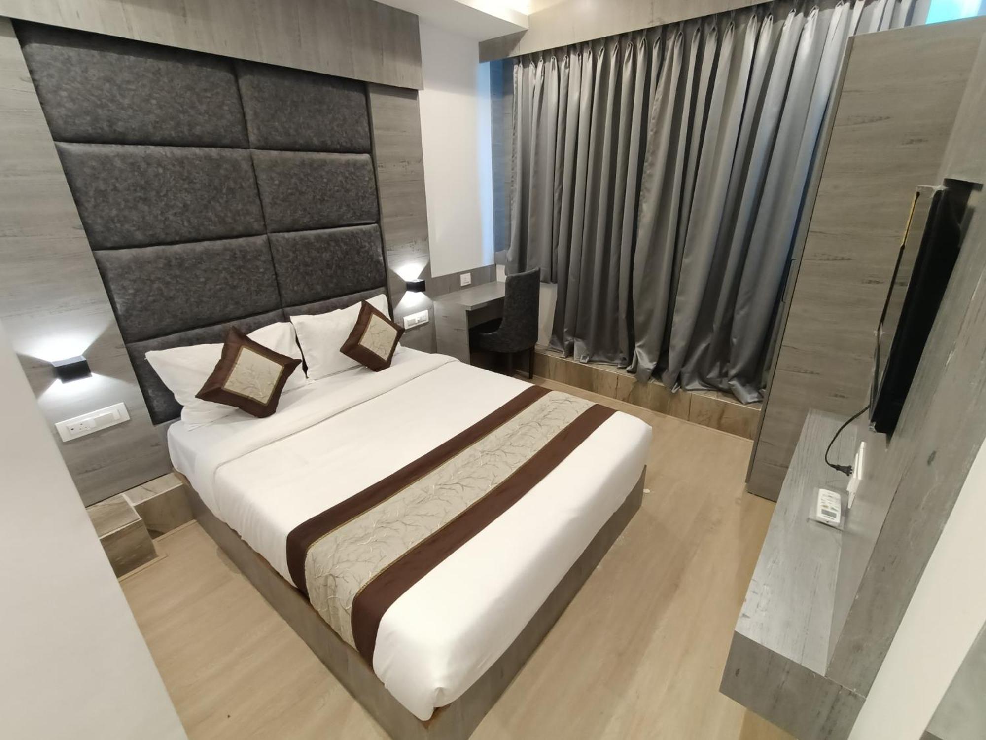 Hotel Beverly Palace Santacruz - Near Bkc - Mumbai Airport T1 Kültér fotó