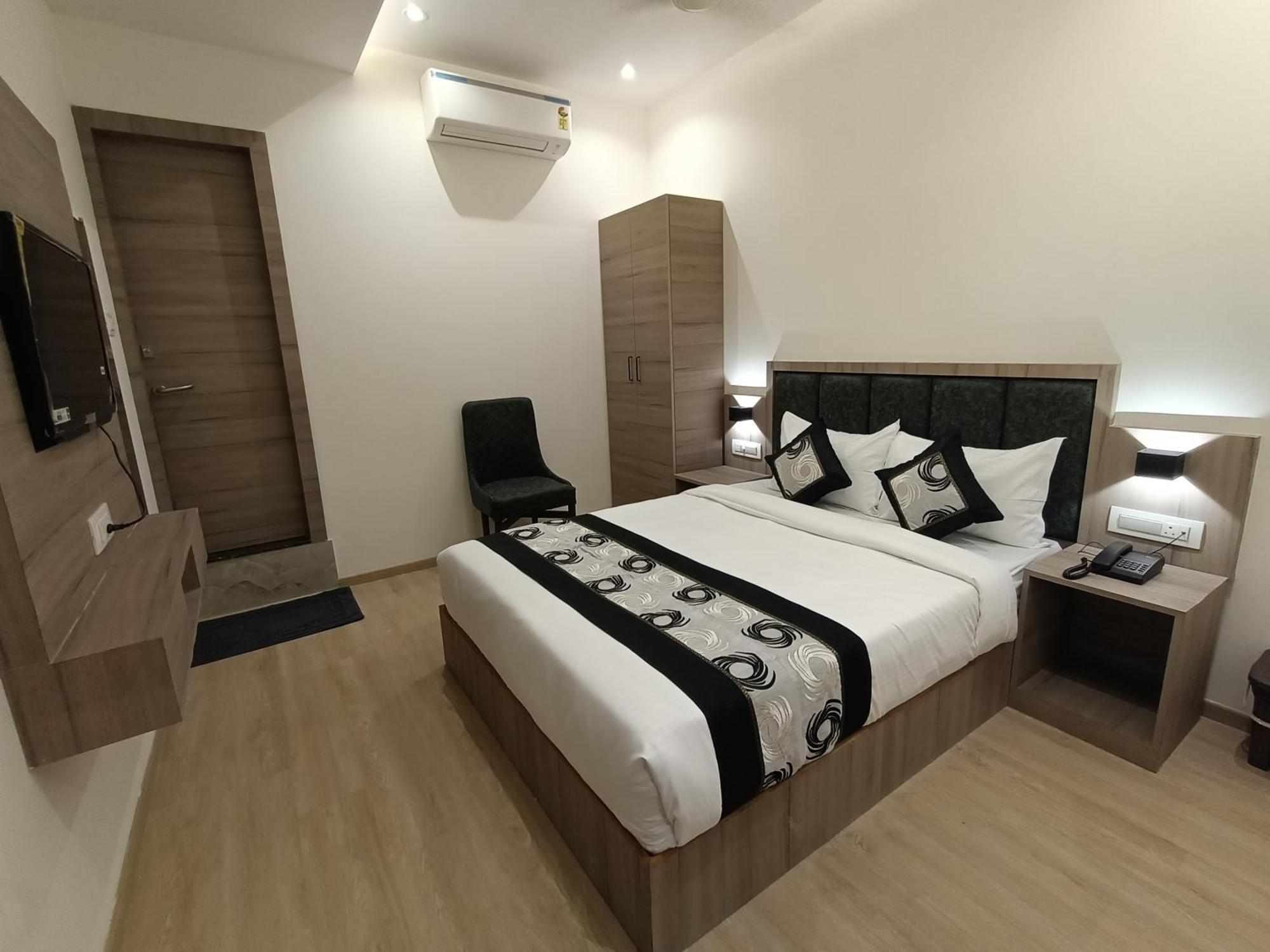 Hotel Beverly Palace Santacruz - Near Bkc - Mumbai Airport T1 Kültér fotó