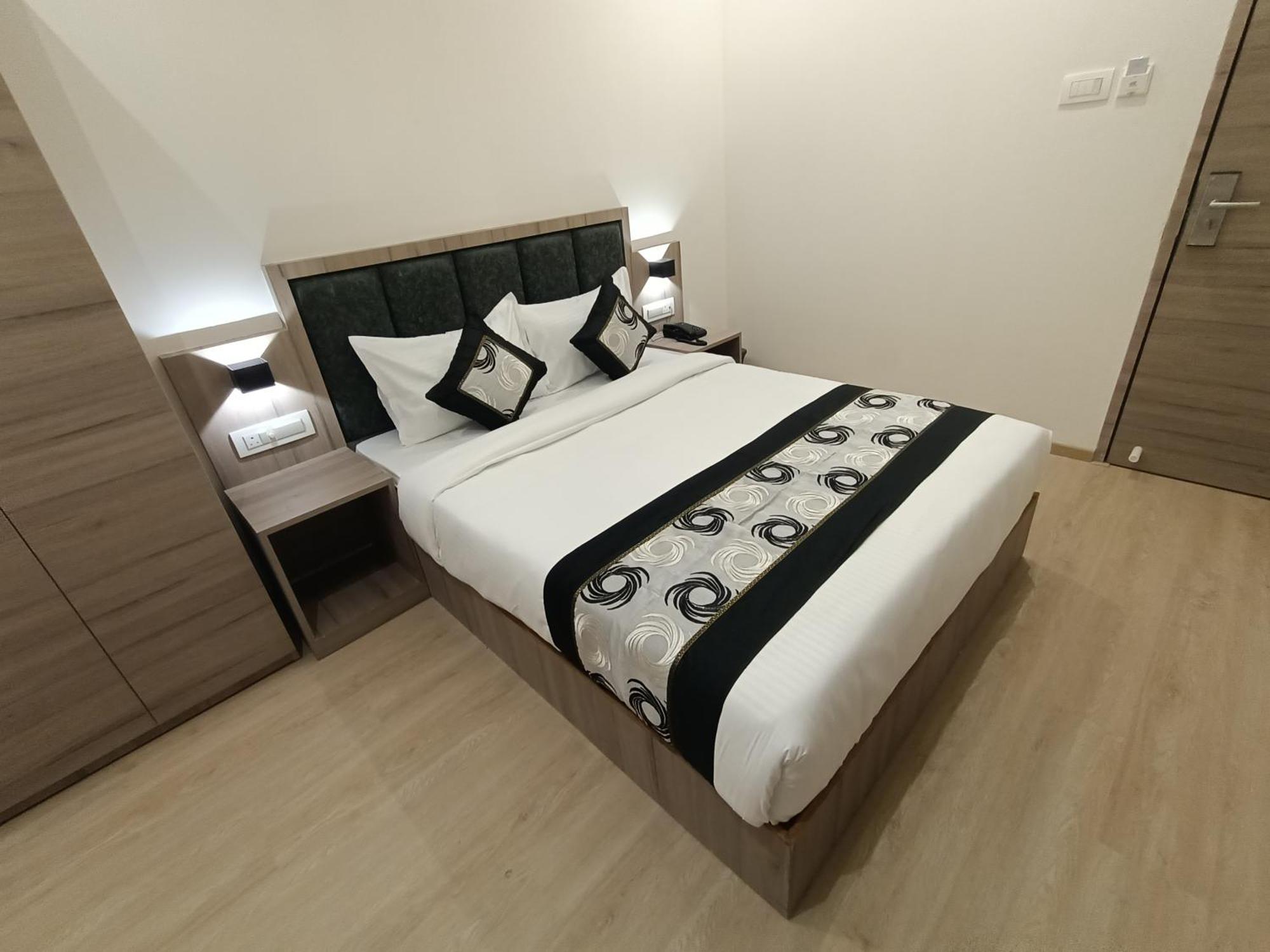 Hotel Beverly Palace Santacruz - Near Bkc - Mumbai Airport T1 Kültér fotó